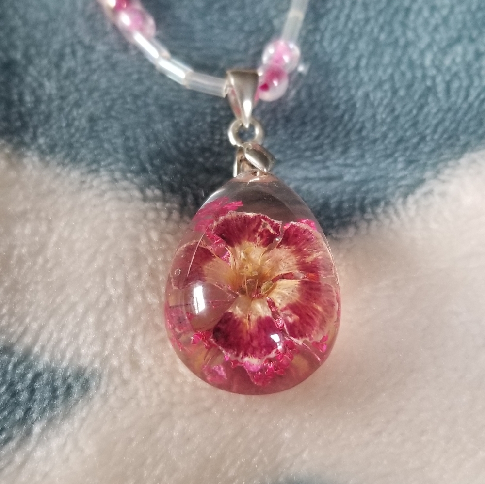 Pink Flower Pendant Necklace